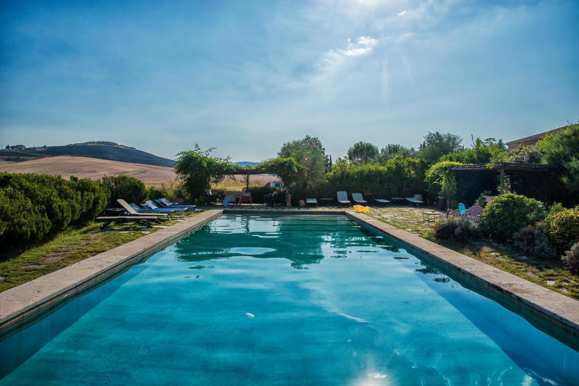 Agriturismo Le Sorbelle D'Orcia Con Piscina ปีเอนซา ภายนอก รูปภาพ