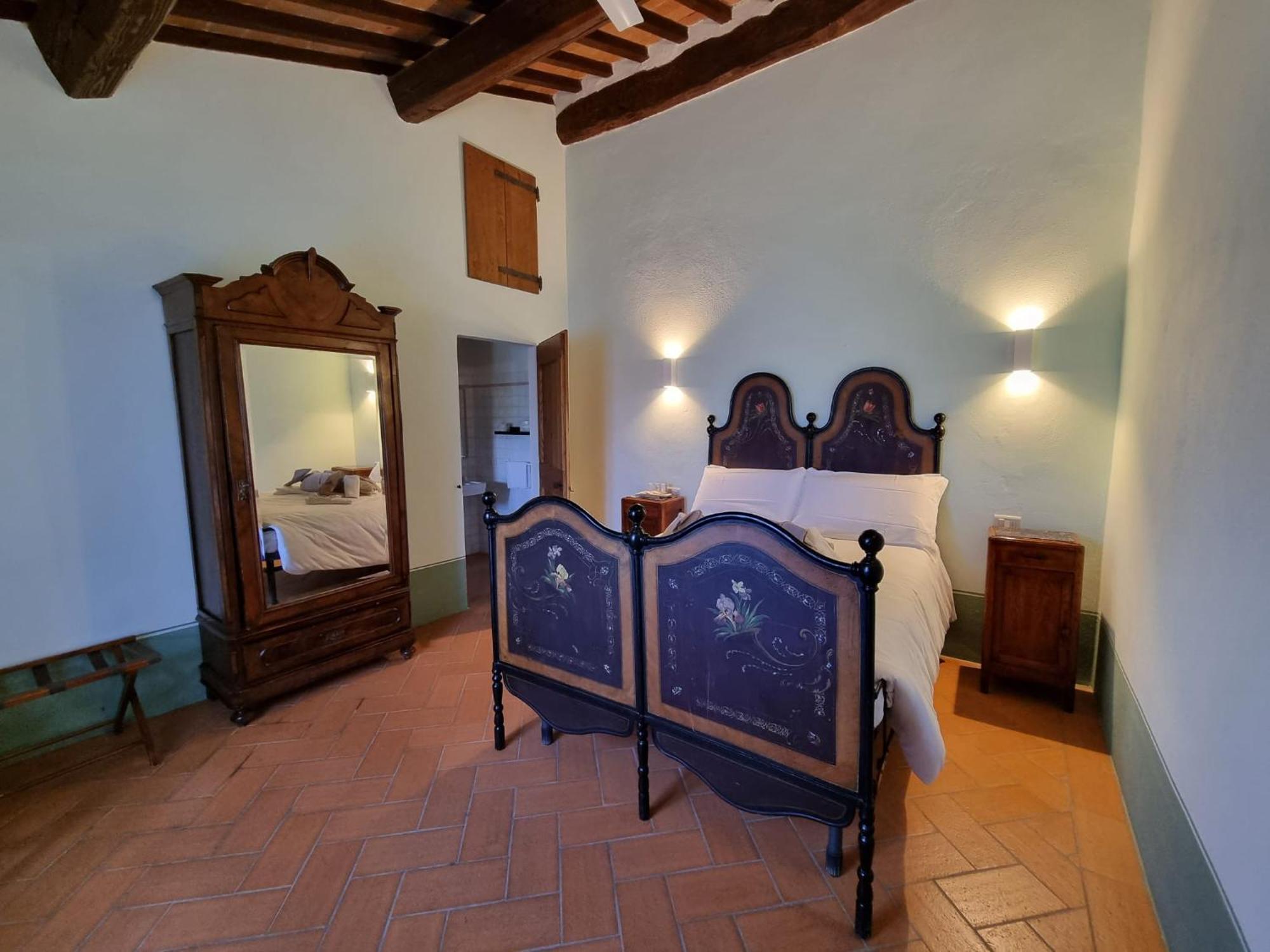 Agriturismo Le Sorbelle D'Orcia Con Piscina ปีเอนซา ภายนอก รูปภาพ